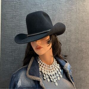 Elegant Black Women's Cowboy Hat